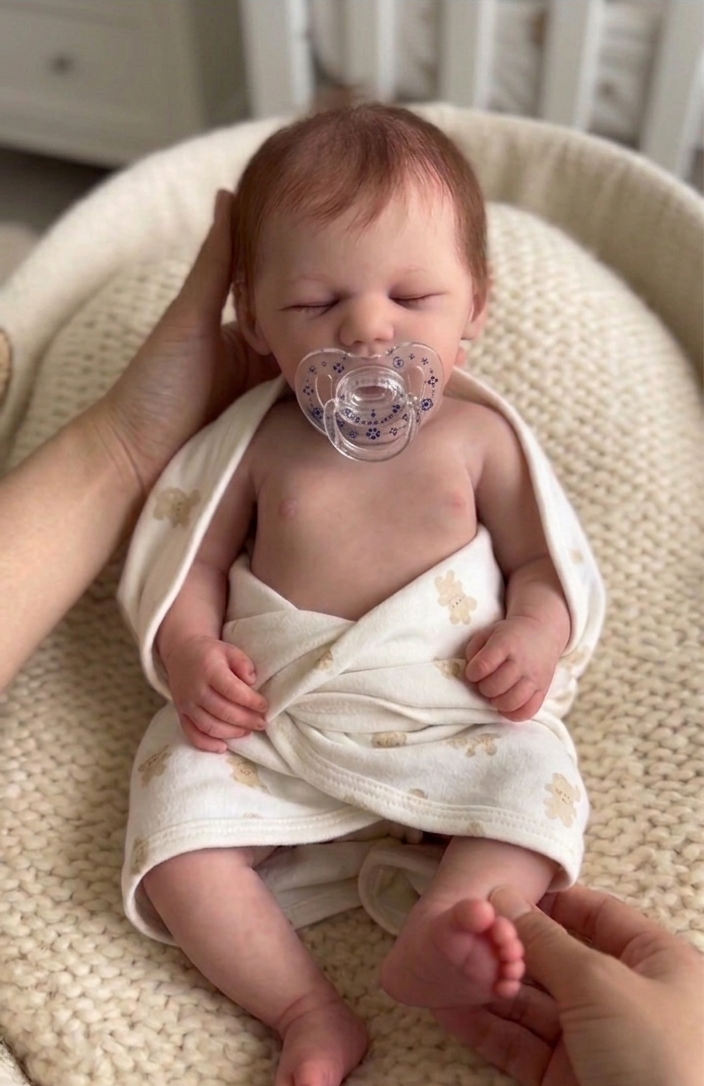 Bebé Reborn Realista Diego niño con 50cm y 1.700kg