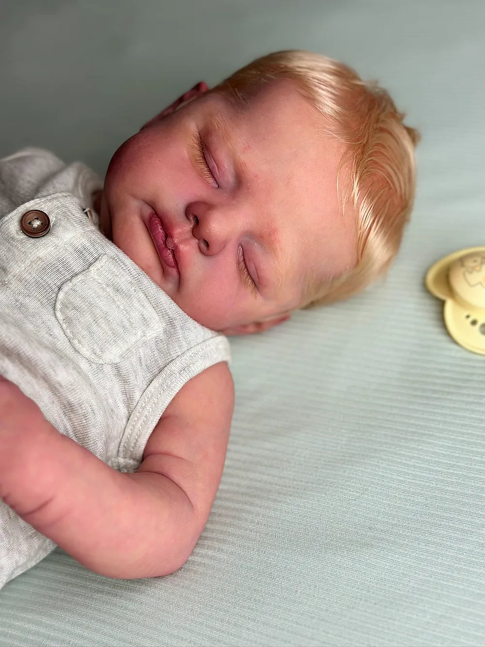 Bebé Reborn Realista  Hugo niño con 45cm y 1.500kg