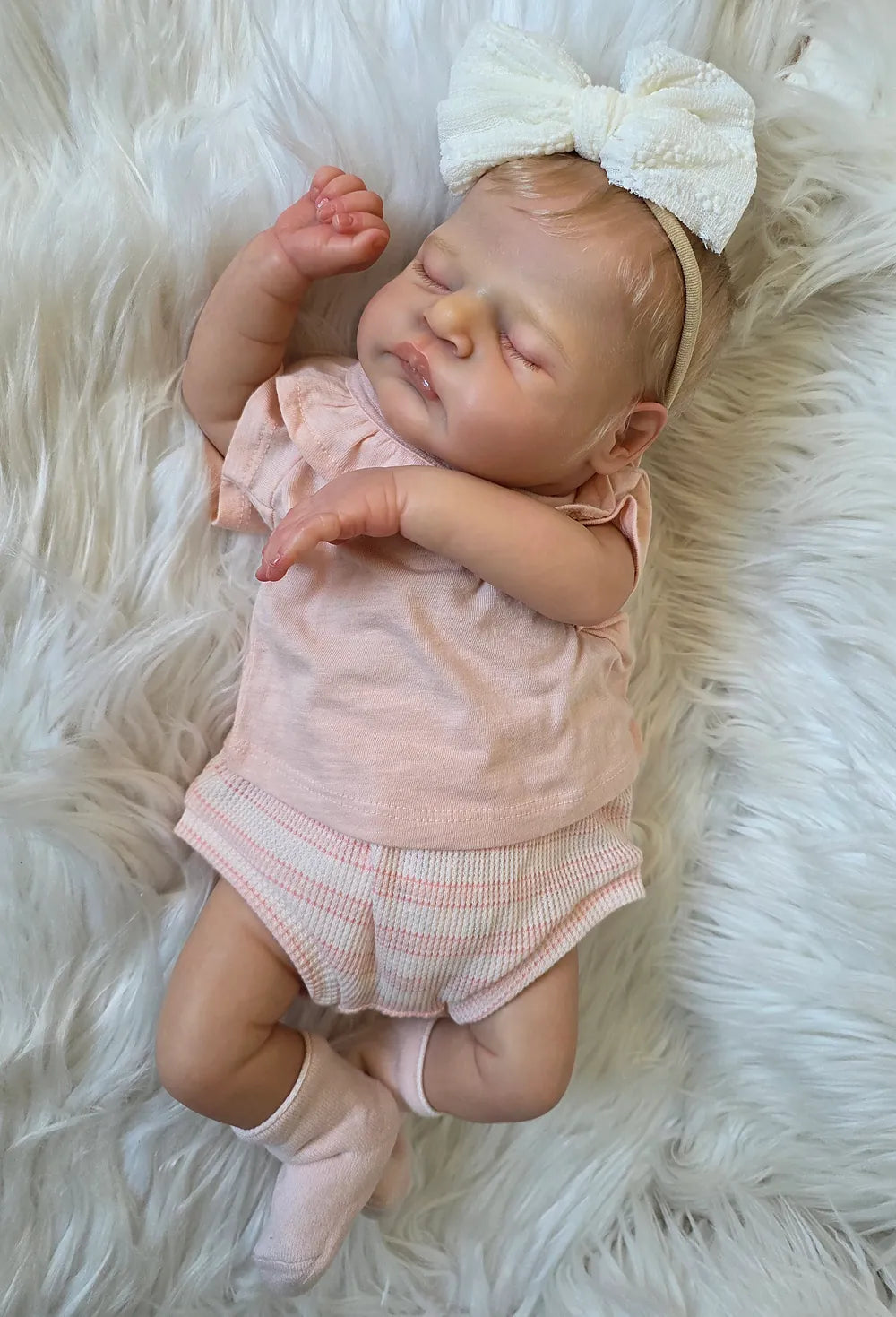 Bebé Reborn Realista  Lara niña con 52cm y 1.800kg