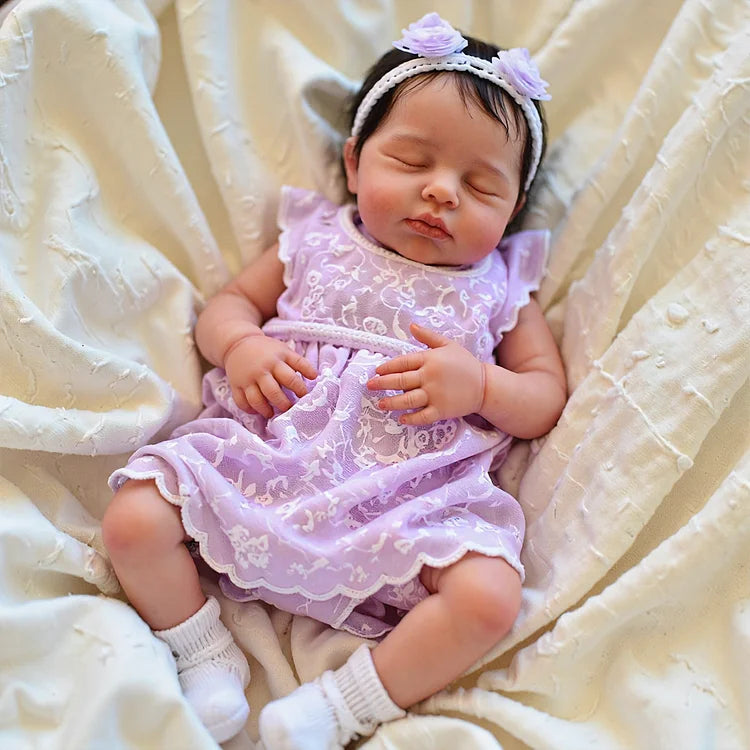 Bebé Reborn Realista  Emma niña con 50cm y 1.900kg