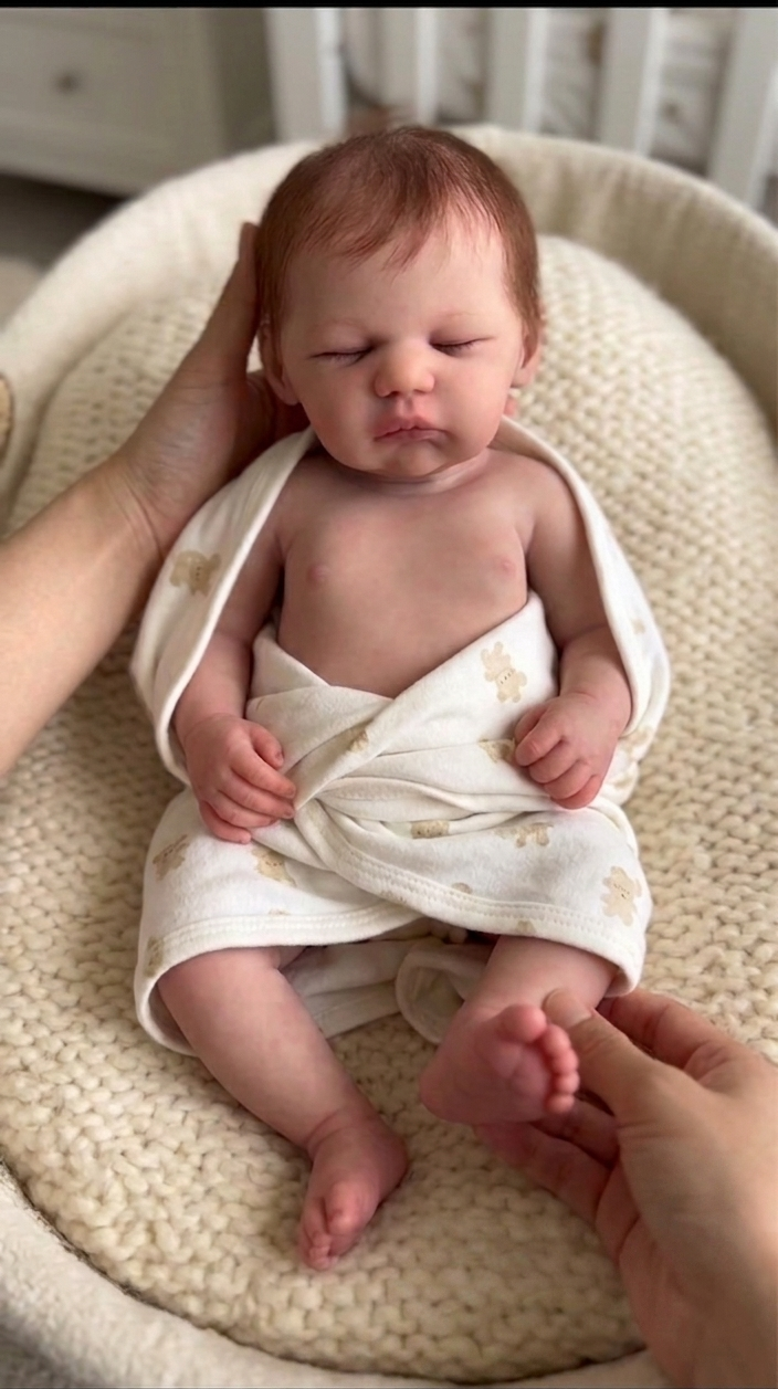 Bebé Reborn Realista  Diego niño con 50cm y 1.700kg
